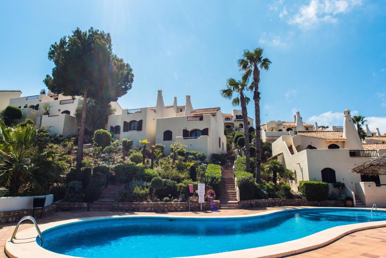 Luxurioese Und Grossraeumige Villa Mit Community Pool, Sicht Auf Das Mittelmeer Sowie Dem Mar Menor, La Manga Club Atamaria Exterior photo